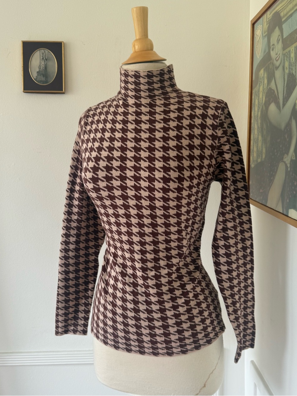 Houndstooth Turtleneck